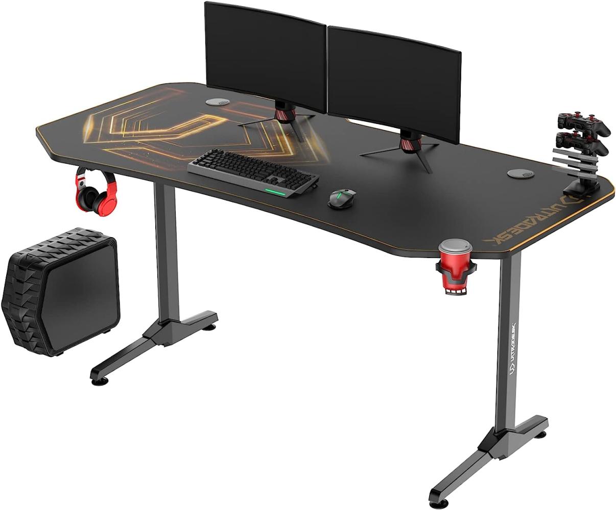 ULTRADESK Frag XXL | Ergonomischer Gaming-Schreibtisch mit großer Arbeitsfläche & XXL-Pad, 2 Kabeldurchlässe | Gut für Home Office, Fach für Steckdosenleisten | Stahlgestell, Goldenes Pad, 160x75 cm Bild 1