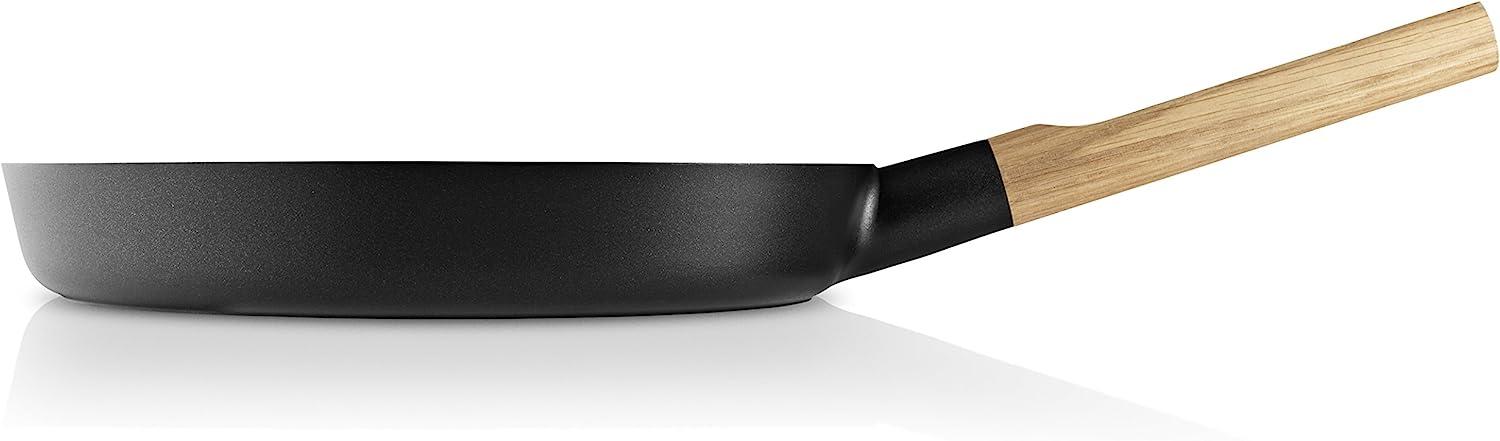 Eva Solo Nordic kitchen Bratpfanne, Pfanne, Schmorpfanne, Gemüsepfanne, Steakfpanne, Fischpfanne, Kochen, Schwarz, Eiche/Aluminium, Ø 28 cm, 280328 Bild 1