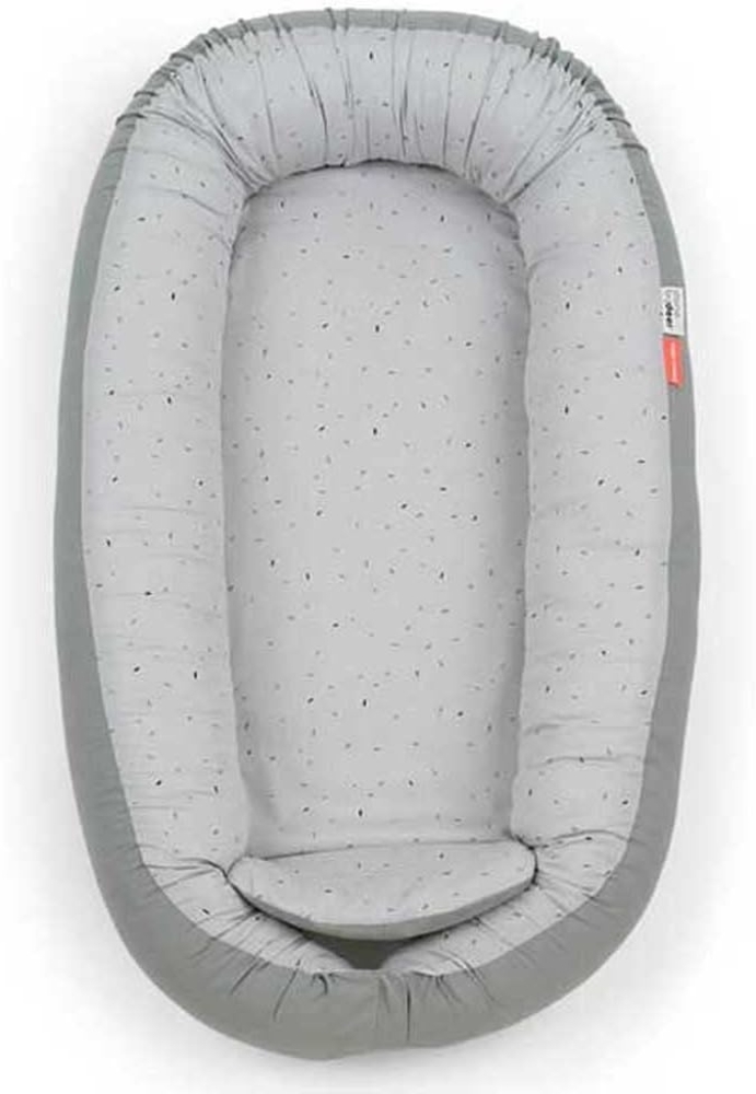 Done By Deer Confetti Cozy Babynestchen Grey Grau Bild 1
