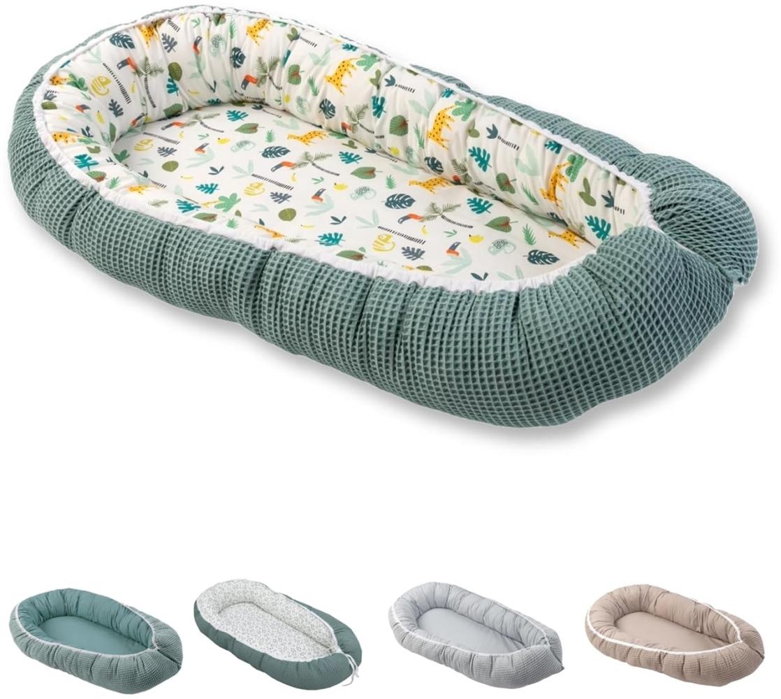 ULLENBOOM ® Bettnestchen Kuschelnest Baby 55x95 cm, kuscheliges Babynest, Made in EU, (1-tlg), Ideal für Neugeborene als Reisebett, Salbeigrün Regenwald Bild 1