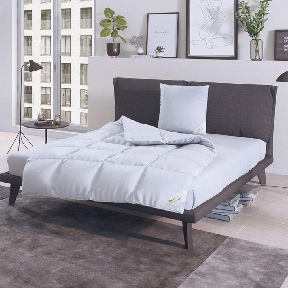 BettwarenShop Daunendecke Comfort medium, Füllung: 60% Daunen, 40% Federn|240x220 cmBettwarenShop Daunendecke Comfort medium, Füllung: 60% Daunen, 40% Federn Bild 1