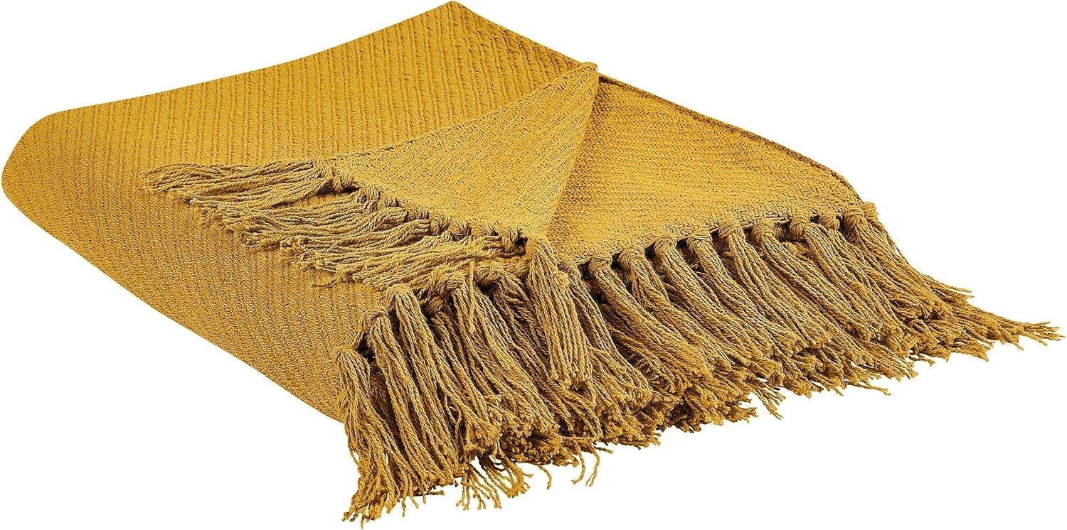 Beliani 'YARSA' Kuscheldecke, Baumwolle senfgelb, 125x150 cm Bild 1
