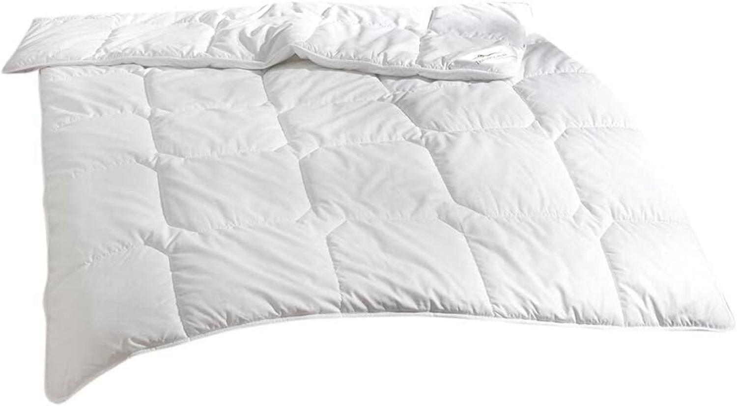 Traumschlaf Thinsulate Bettdecke warm, Füllung: 100% 3M Thinsulate Faser|240x220 cm Bild 1