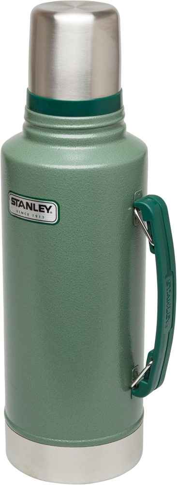 Stanley Classic Legendary Thermoskanne 1. 9L - Hält 32 Stunden heiß oder Kalt - Spülmaschinenfest - Deckel dient als Becher - Isolierflasche BPA Frei - Edelstahl Thermosflasche Bild 1