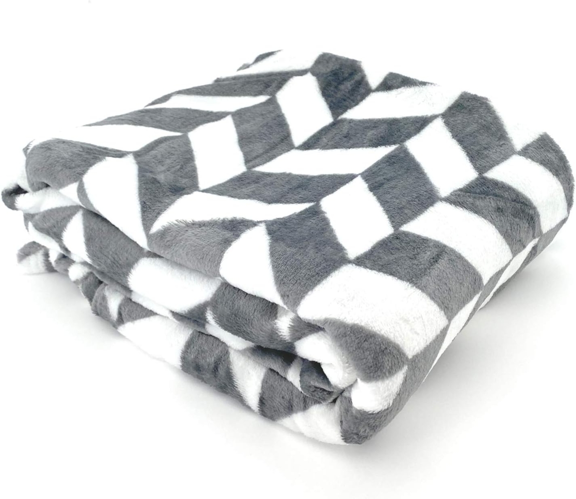 Wohndecke Soft Flanell Kuscheldecke Chevron Raute 150x200, heimtexland, super weich I wärmend I leicht I Allergiker geeignet Bild 1