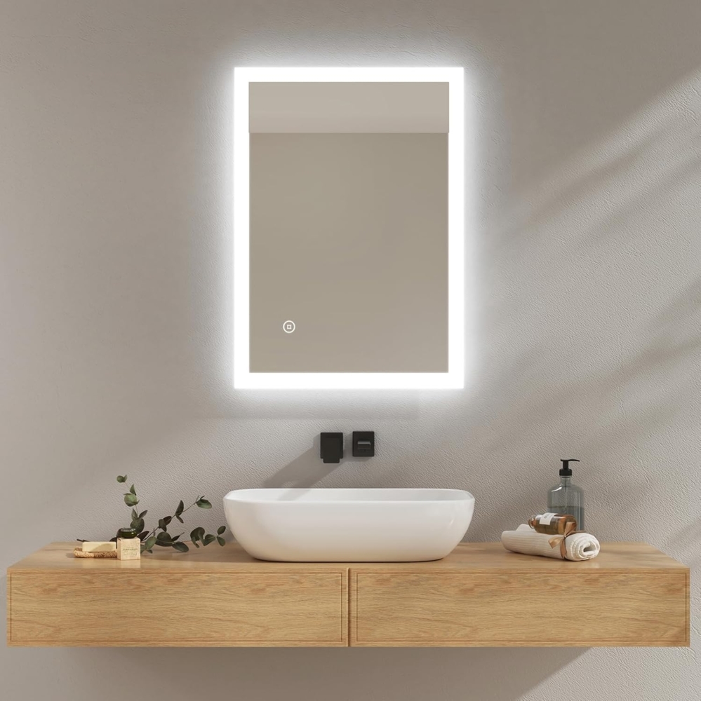 EMKE LED-Badezimmerspiegel, 50x70 cm, Badezimmerspiegel mit LED-Licht, kaltweiß, Wandspiegel mit Touch-Schalter, IP44, energiesparend, Badezimmerspiegel, LED-Spiegel Bild 1