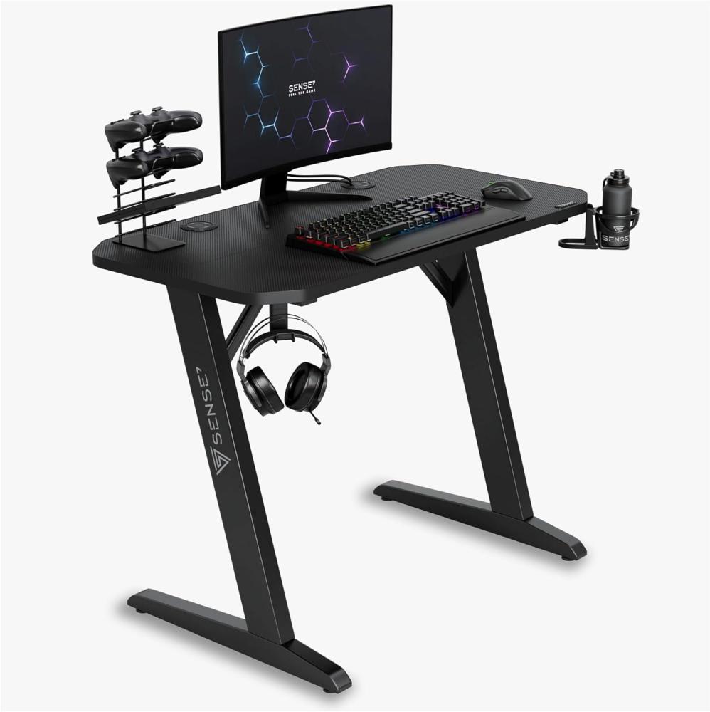 SENSE7 Schreibtisch Nomad Basic, Gaming Tisch 100x50, PC Tisch mit Kopfhörerhaken, Getränkehalter, Controller Halter, Gaming Computertisch mit Kohlefaseroberfläche, Ergonomischer Gaming Desk Bild 1