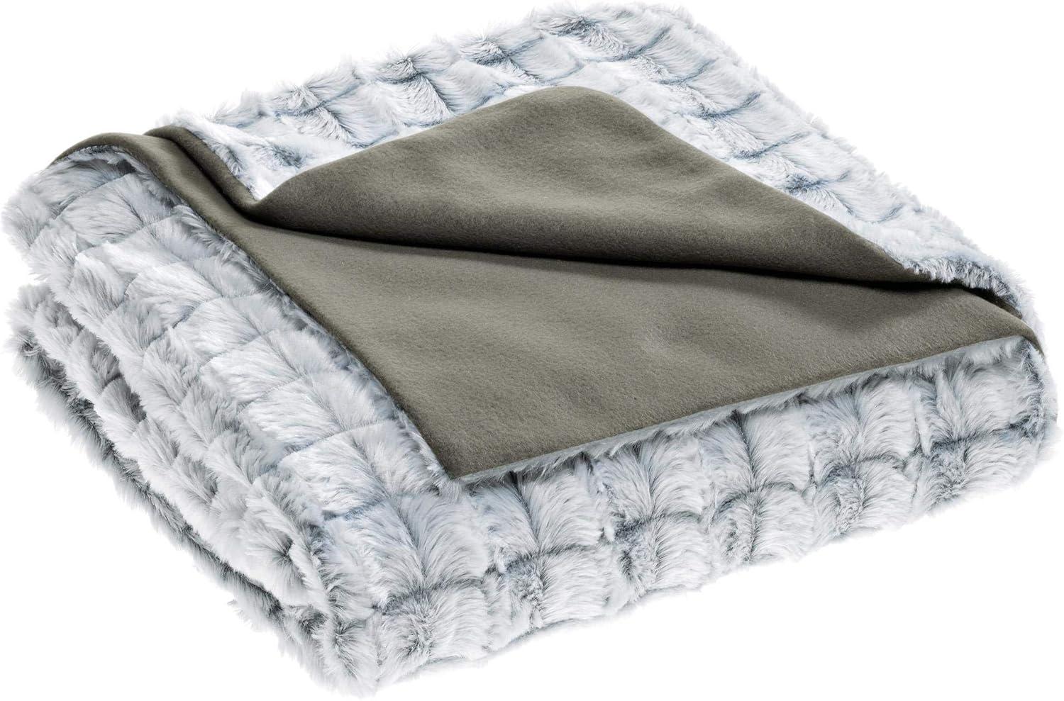 Wohndecke Masha Kuscheldecke Tagesdecke Fellimitat Fleece 150x200cm grau, aqua-textil, bügelfrei,flauschig,mollig warm,warm,weich,waschbar,effektvoll Bild 1