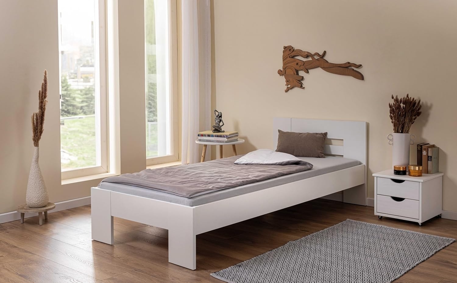 Inter Link - Bett - Bettrahmen – Bettgestell – Jugendbett – Gästebett – Doppelbett – Modernes Bett -ohne Lattenrost - Weiß lackiert - Annik - 90x200cm Bild 1