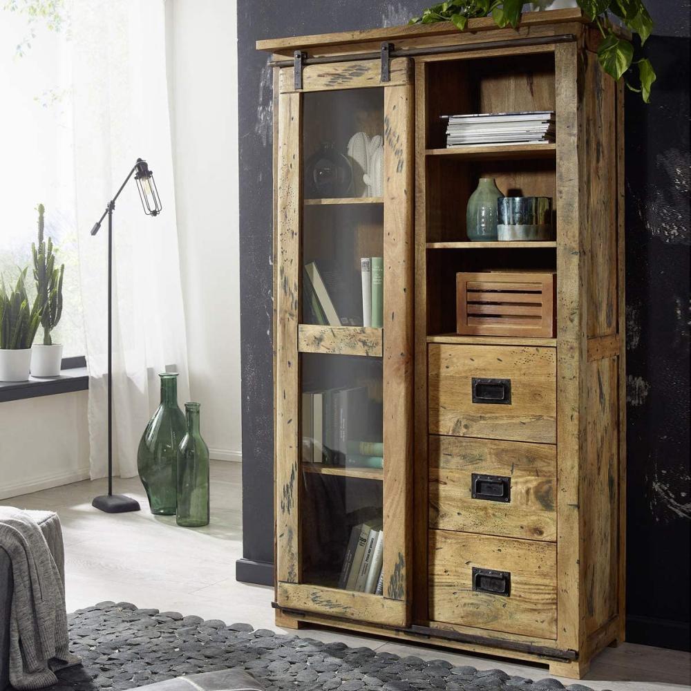 Vitrine GINGO Glas lackiertes Mangoholz rustikal Eisen Rolltür Bild 1