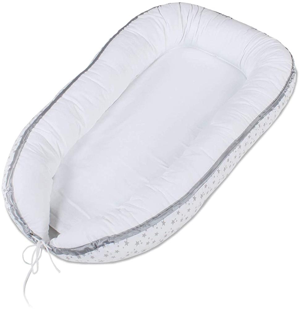 Tobi babybay Kuschelnest Piqué weiß Sterne perlgrau für alle Maxi/Comfort/Boxspring Bild 1