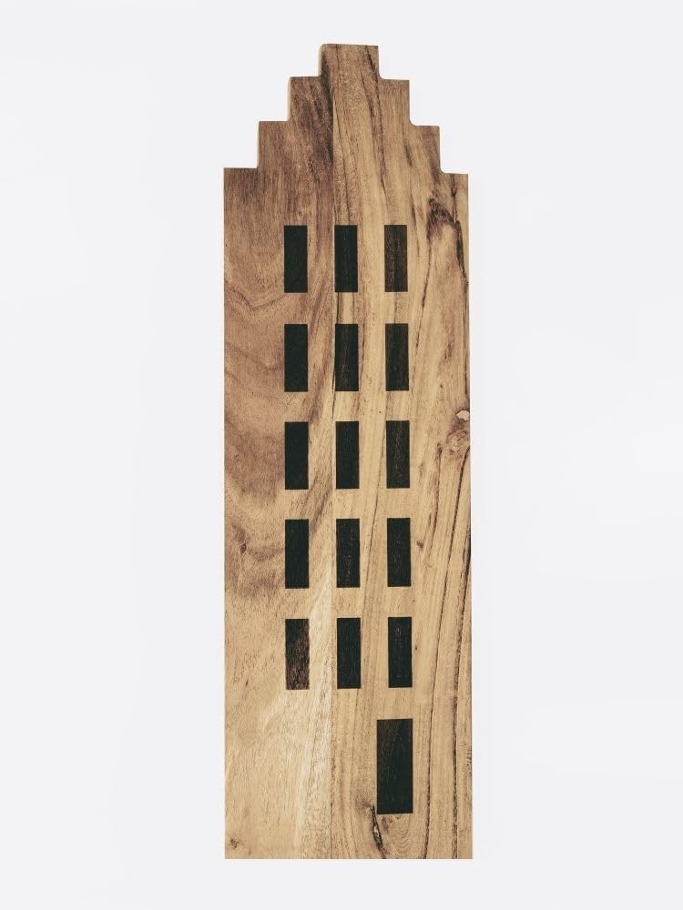 räder Schneidebrett Giebelhaus Akazienholz Bild 1