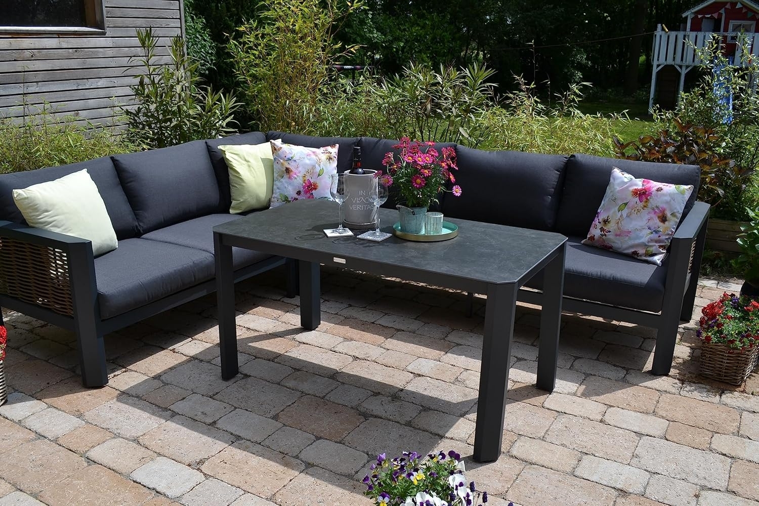 Gartenmöbel Ecklounge Calgary 223 x 289cm + Tisch 130 x 70 - Tischplatte schwarz marmoriert Bild 1