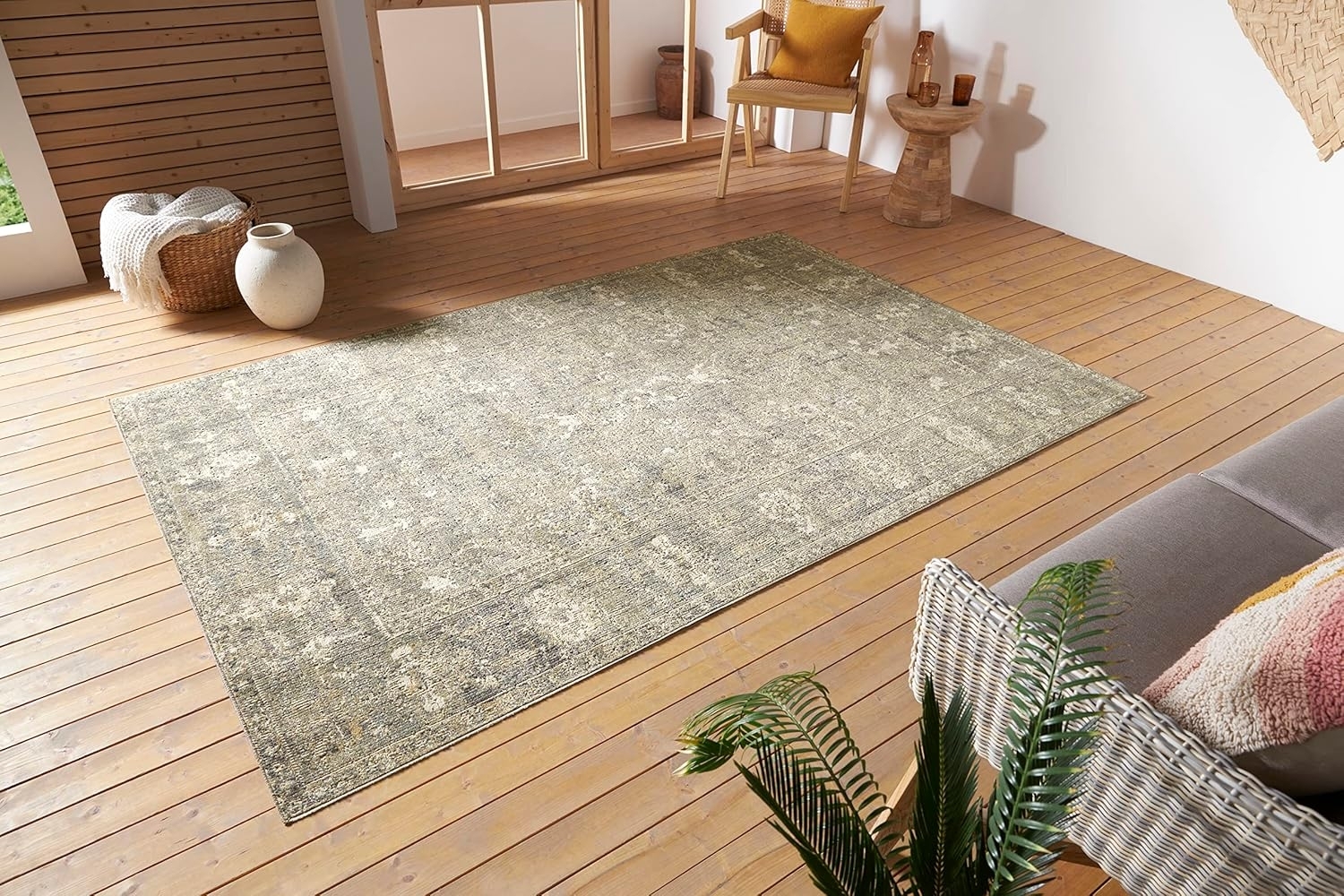 Nouristan Luxor In- & Outdoor Teppich Orient – Orientalischer Flachgewebe Vintage Used Look Waschbar Wetterfest & UV-beständig für Balkon, Terrasse, Garten, Wohnzimmer – Schwarz Creme, 115x170 cm Bild 1