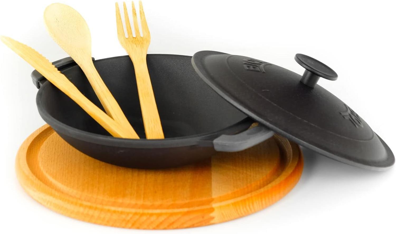 18 cm Wok-Pfanne Servierpfanne Bratpfanne Holzuntersetzer Gusseisen Gusswok Bild 1
