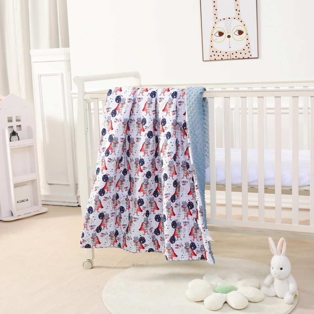 SUPERBE BEBE Baby und Kinderdecke aus weicher Oeko-Tex Baumwolle - 75x100 cm Babydecke für Kinder in 10 Farben - Kuscheldecke Geschenk für Mädchen oder Jungen Wendbar, Weich und Atmungsaktiv Bild 1