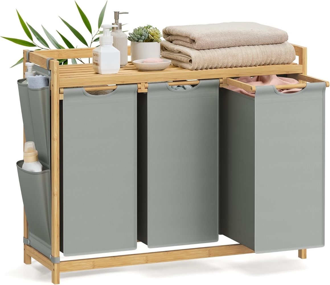 SONGMICS Wäschekorb, 3 Fächer, Bambus, 150 L, mit Ablage, kleine seitliche Taschen, 3 x 50 L, taubengrau, 94 x 33 x 78 cm Bild 1