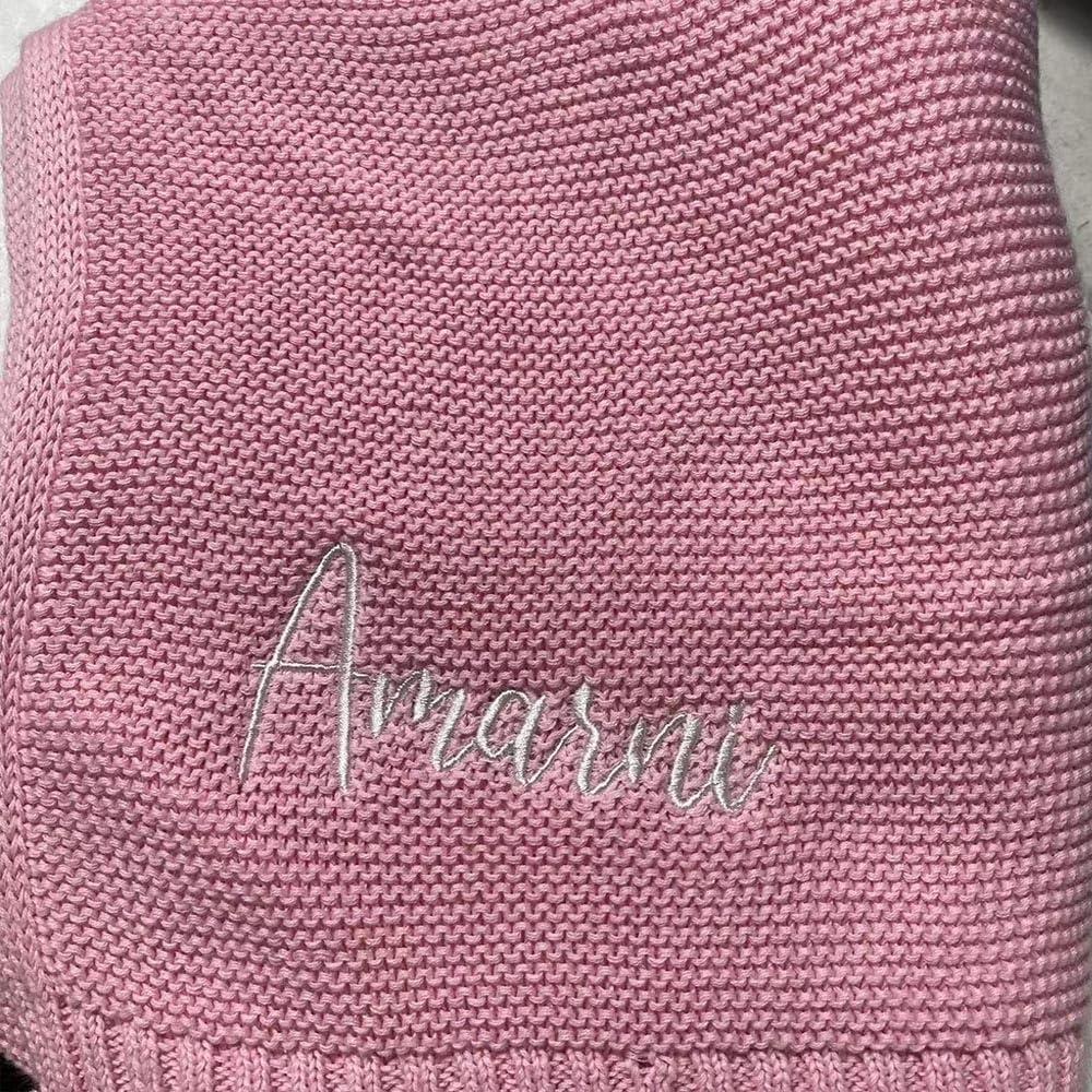 Gestickter Name Baby Decke Baby Bad Kinderwagen Decke Neugeborenes Baby Geschenk Personalisierte Weiche Atmungsaktive Baumwolle Gestrickte Decke (Pink,Embroidered Name) Bild 1