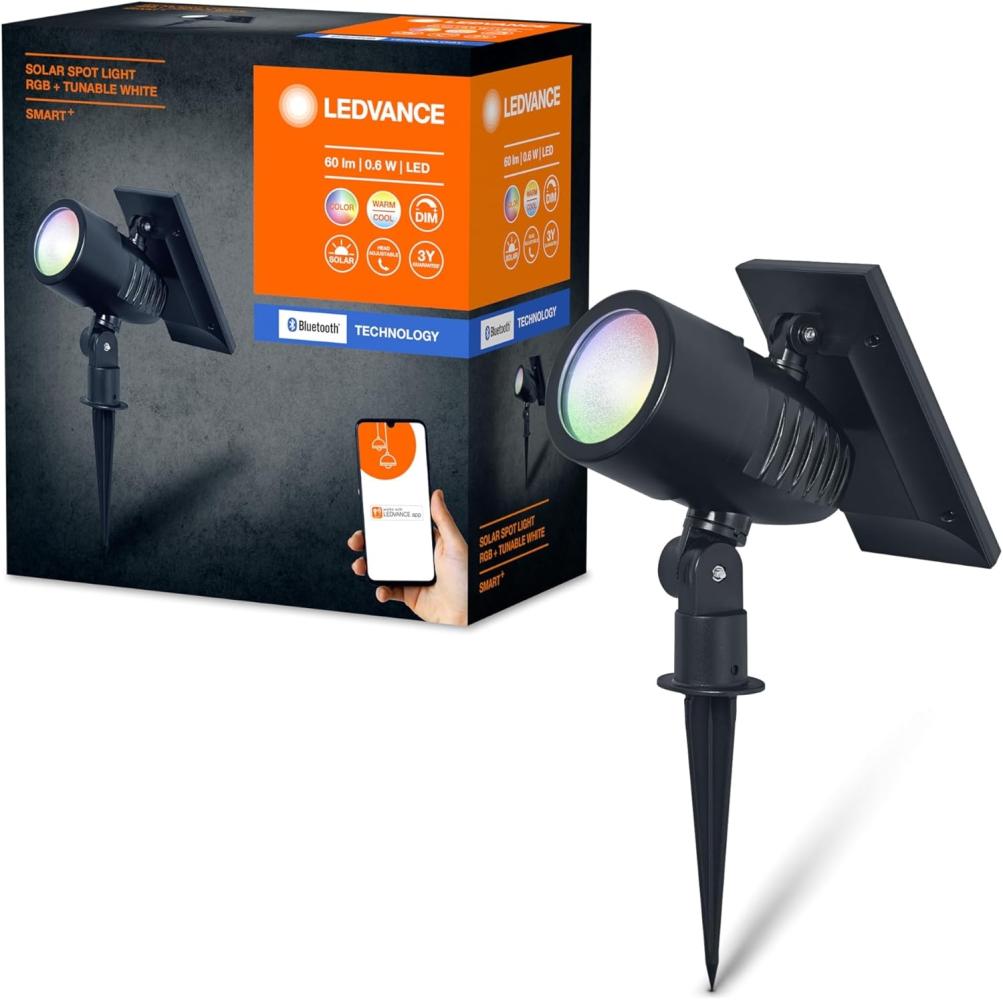 Ledvance SMART+ Outdoor Bluetooth Solar-Gartenspieß Spot, mit regulierbarem Weißlicht (3000K-6500K) + Farblicht, ohne Strom nutzbar, bis acht Stunden Brenndauer, Schutzklasse IP44, schwarz Bild 1