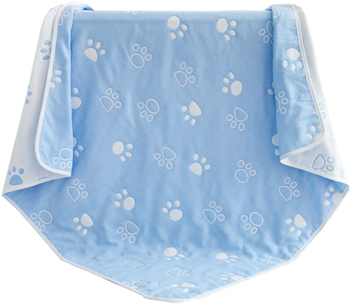 Hayisugar Baby Kuscheldecke, extra weich, 100% Baumwolle, 6-lagig, Decke, Babydecke, Einschlagdecke, Kinderwagendecke, Kinderdecke, Wohndecke Tagesdecke Sommerdecke, Blau Fuß, 110x105 cm Bild 1