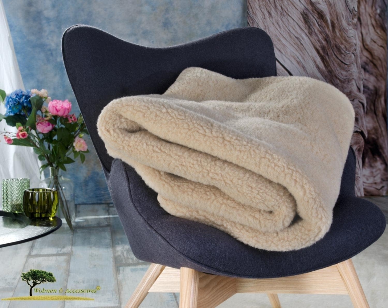 Wolldecke Dicke Wolldecke (Bettdecke) Nuss 135x200cm aus 100% Merinowolle, Wohnen und Accessoires GmbH & Co. KG, warm und atmungsaktiv Bild 1