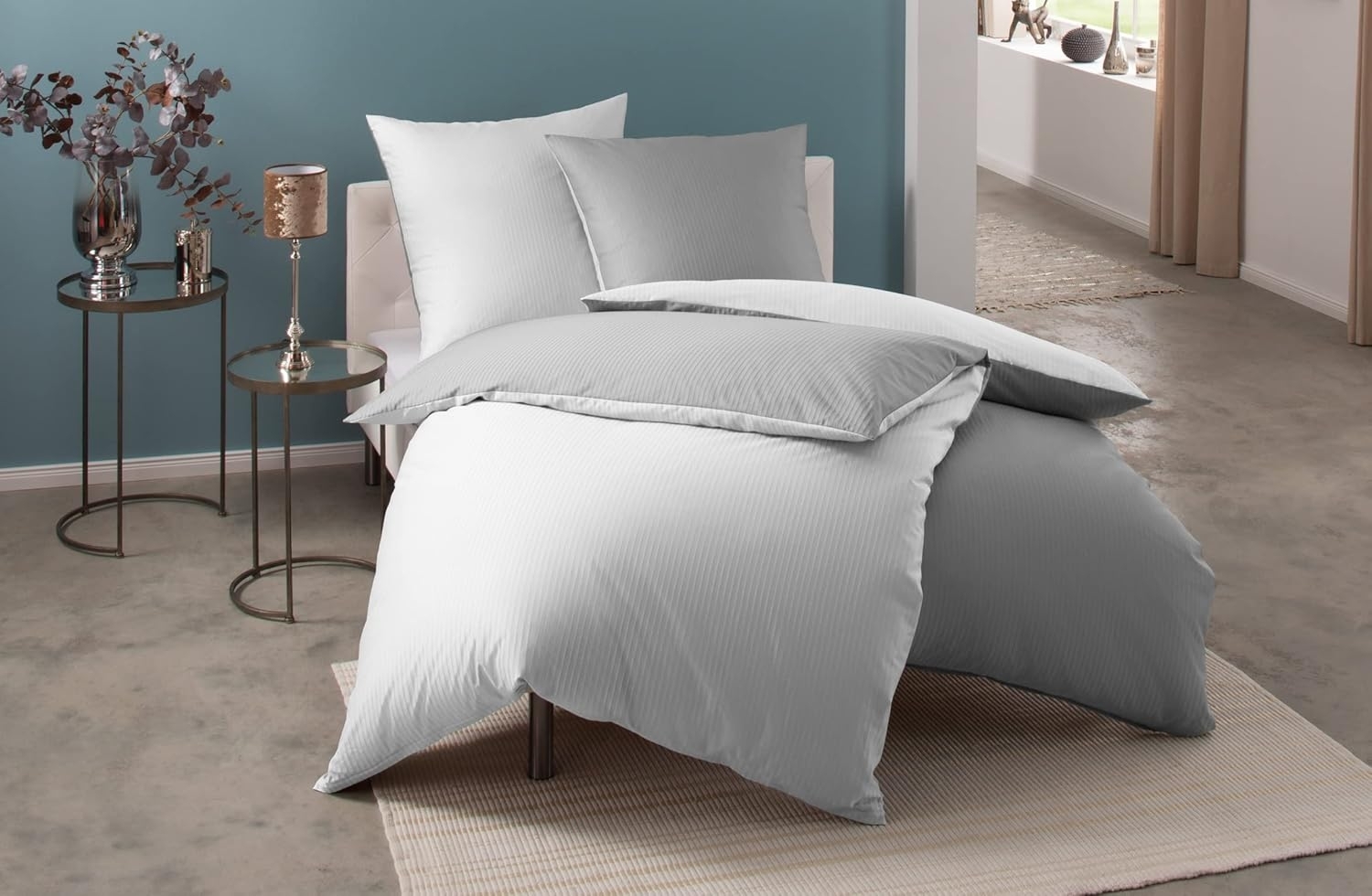 Mako Satin Damast Wendebettwäsche Streifen "Vancouver" weiß/grau Garnitur 140x200 + 70x90 Bild 1