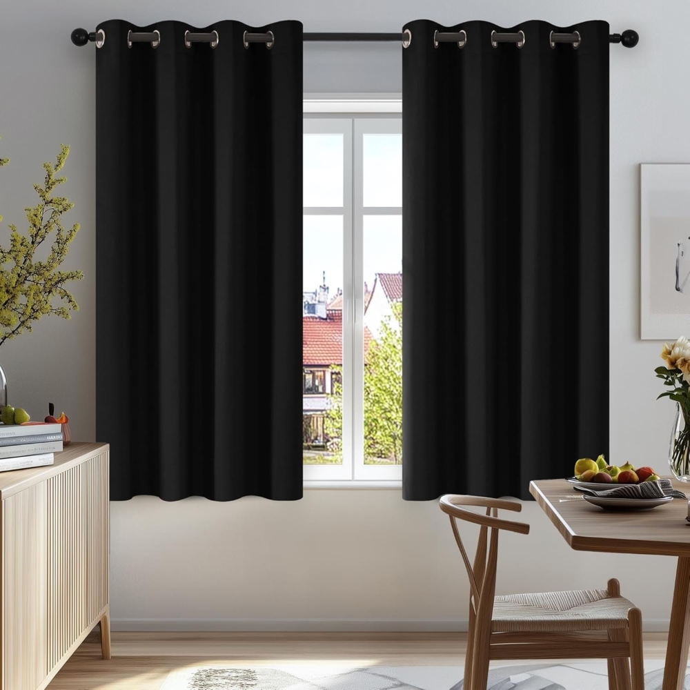 Deconovo Gardinen Thermovorhang Kälteschutz Verdunkelung Kinderzimmer Extra Warm, 138x132 cm, Schwarz, 2er Set Bild 1