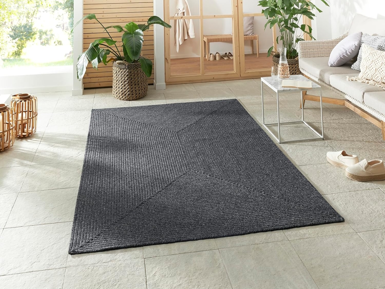 NORTHRUGS Trenzado In- & Outdoor Teppich Wetterfest – Pflegeleicht Handmade-Look für Innen und Außen Gewebter Outdoorteppich Läufer für Balkon, Terrasse, Wohnzimmer, Garten – Dunkelgrau, 200x290 Bild 1