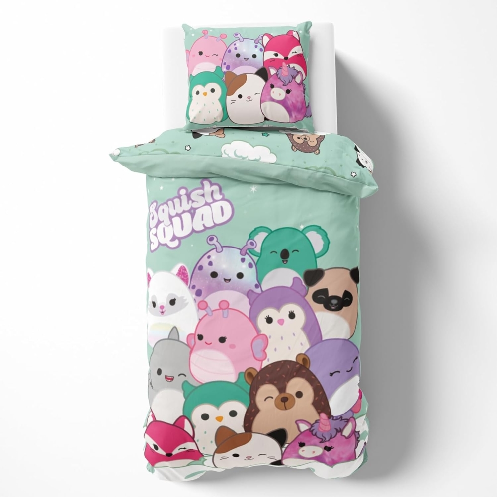 MTOnlinehandel Bettwäsche Squishmallows 135x200 + 80x80 cm, 100% Baumwolle, 2 teilig, Squish Squad, Cam, Fifi, Lola, Winston und Hans, Regenbogen, Wolke Bild 1