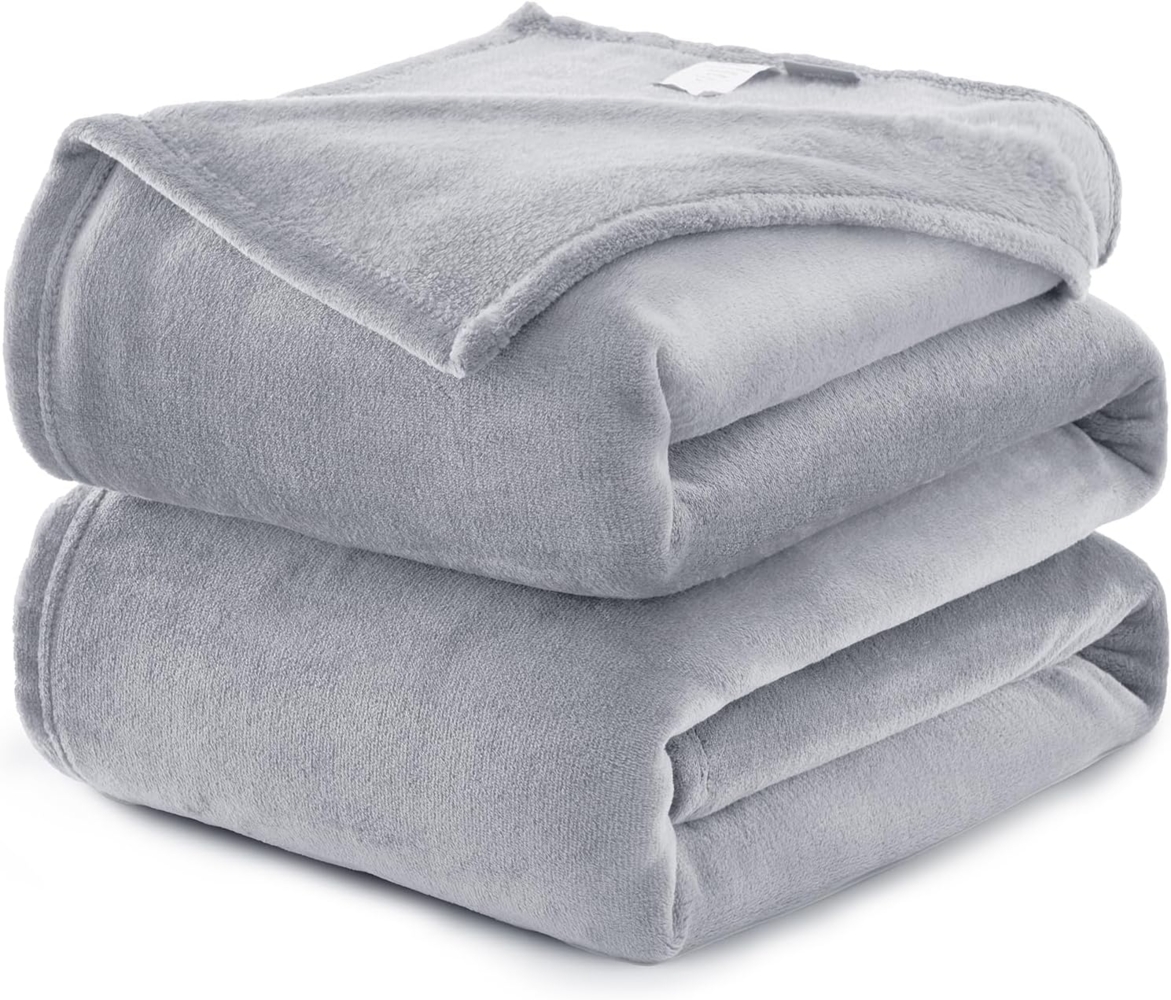 WAVVE Kuscheldecke Flauschig Decke Fleecedecke - Sofadecke 230x270 cm Wohndecke Couchdecke, Hellgrau Decke Sofa Leicht, Groß Decke Riesig Sofaüberwurf Weich Bild 1