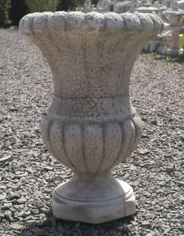 Casa Padrino Barock Garten Deko Blumentopf Grau H. 41 cm - Prunkvoller Pflanzentopf im Barockstil - Barock Garten Deko - Barock Terrassen Deko - Barock Deko Accessoires Bild 1