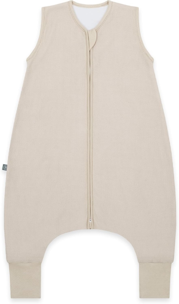 emma & noah Baby Schlafsack mit Füßen 1.0 TOG, Ganzjahres Schlafsack mit Beinen für den Frühling, Sommer und Herbst, 100% Bio-Baumwolle, Oeko-TEX Zertifiziert (Essential Beige, 110 cm) Bild 1