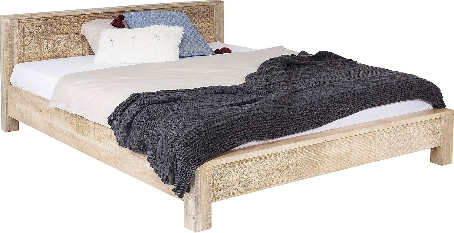 Kare Design Bett Puro, 180x200cm, Massivholz, Naturholz, helles Holz, Schnitzereien, Schlafzimmer, 76x189x218cm (H/B/T) Bild 1