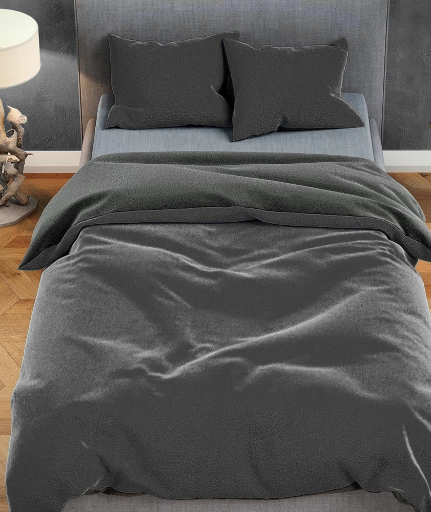 Moderne Plüschbettwäsche mit Reißverschluss - einfarbig, wendbar & warmhaltend Schwarz 135x200cm + 80x80cm Kissenbezug Bild 1