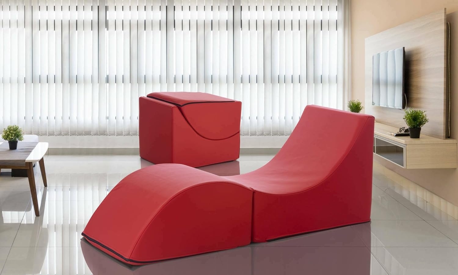 Talamo Italia - Klappbett Andreina, Puff umwandelbar in Einzelbett, 100% Made in Italy, Puff, umwandelbar in eine Chaiselongue aus Kunstleder, Cm 130x50h50, Rot Bild 1