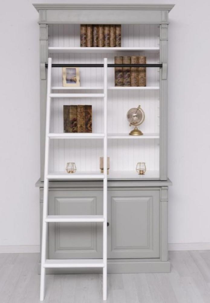 Casa Padrino Landhausstil Bücherschrank mit Leiter Grau / Weiß 120 x 51 x H. 228 cm - Massivholz Schrank - Regalschrank - Wohnzimmerschrank - Büroschrank - Landhausstil Möbel Bild 1