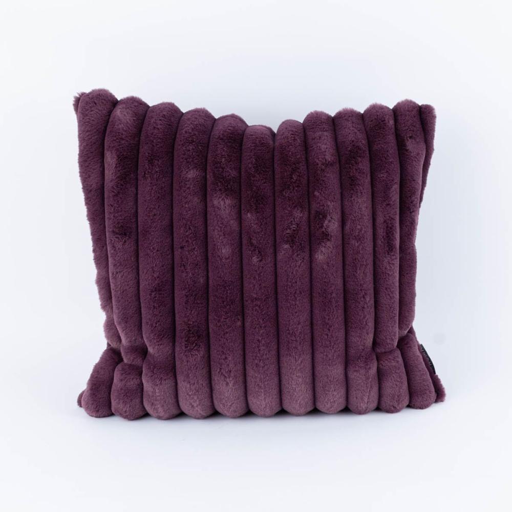 Magma Heimtex Kissenhülle RAYA, 45 x 45 cm, Aubergine, Polyester, Samtoptik, (1 Stück) Bild 1