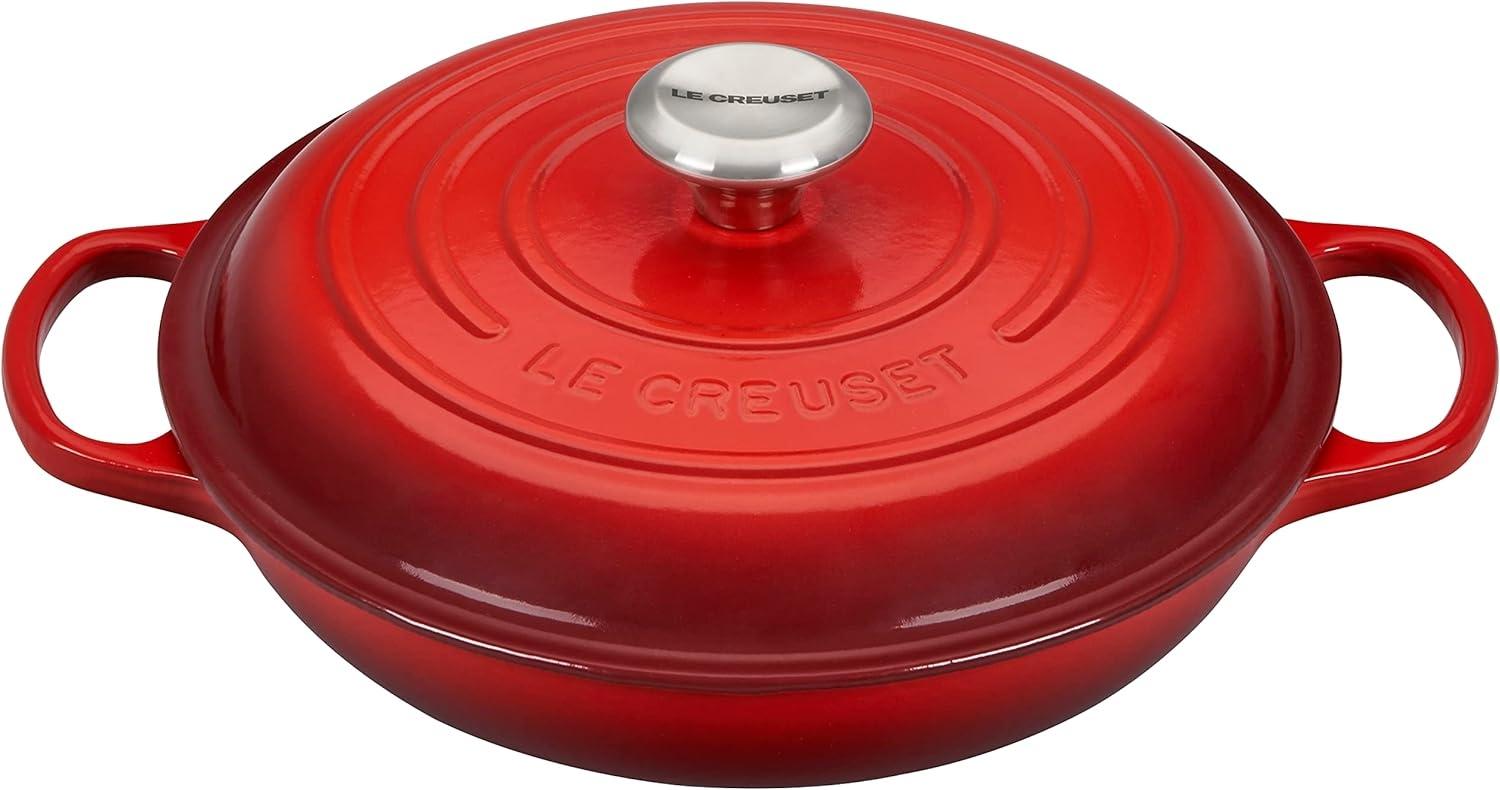 Le Creuset Signature Gusseisen Gourmet-Profitopf, Rund, Ø 26 cm, 2,2 l, Für alle Herdarten inkl. Induktion geeignet, 4,205 kg, Kirschrot, 21180260602430 Bild 1