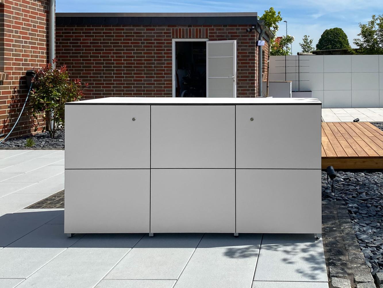 Outdoor Sideboard ‘@win L150’ aus wetterfestem HPL in weiß, 150 x 85 x 50 cm (BxHxT), mit schmaler Schublade Bild 1