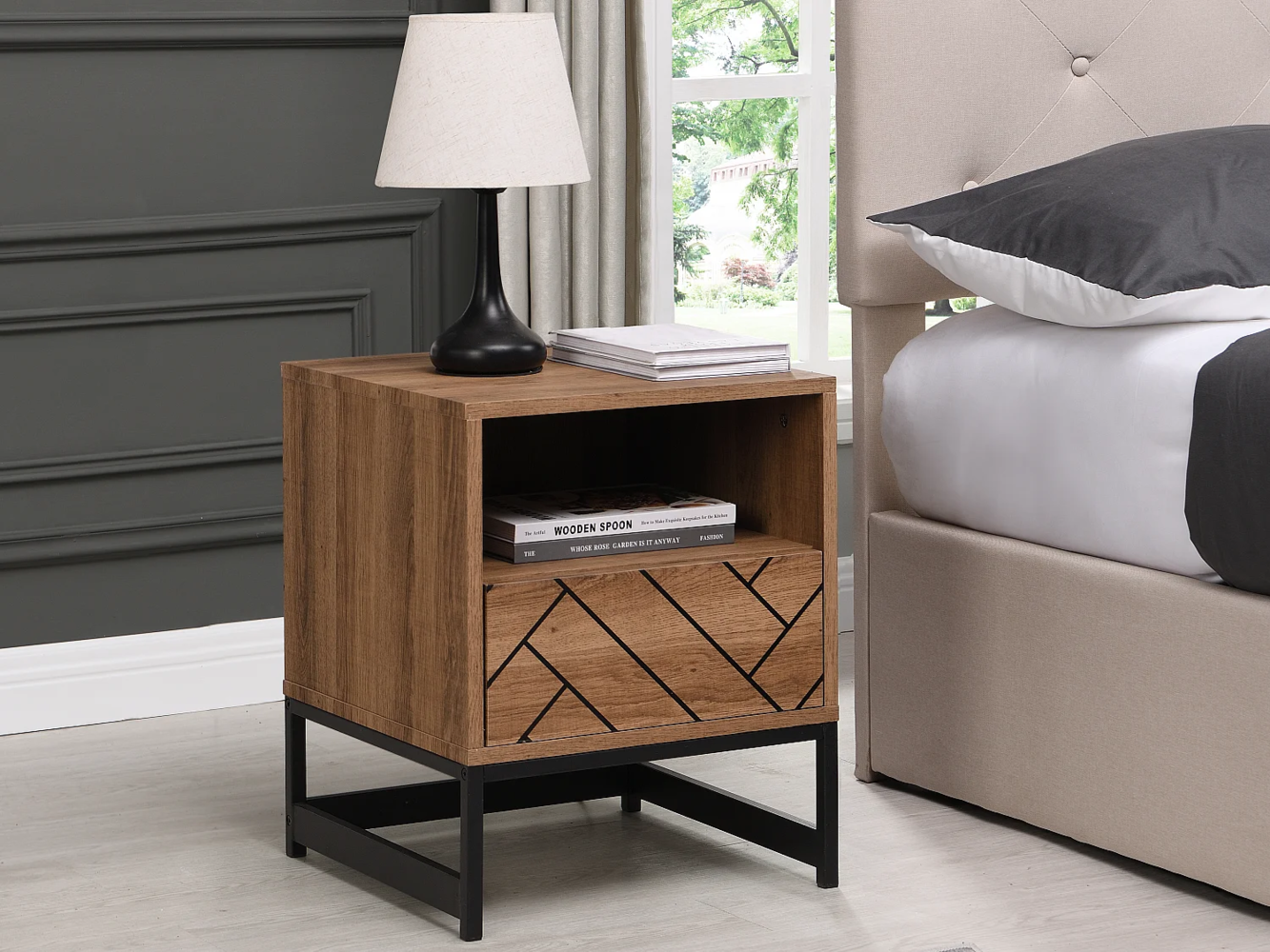 Vente-unique - Nachttisch mit 1 Schublade & 1 Ablage - MDF & Stahl - Naturfarben & Schwarz - CARTANA Bild 1