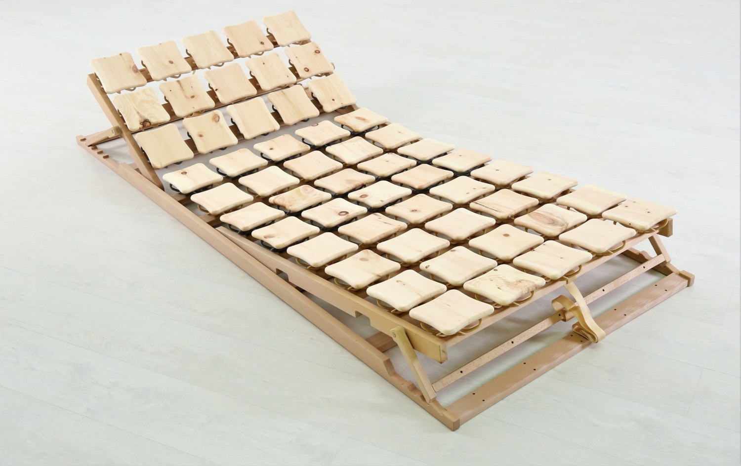 BIO-DOT-ZIRBE Tellerlattenrost Zirbe / Arve ohne Oberfläche / 70 x 220 cm / Kopf- und Fußteil verstellbar Bild 1