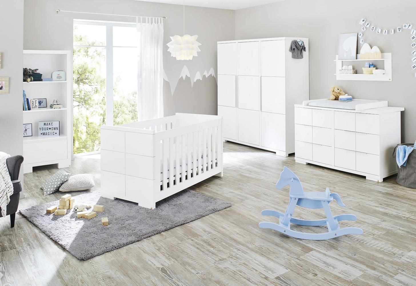 Pinolino 'Polar' 3-tlg. Babyzimmer-Set weiß, breit, 3-türig Bild 1