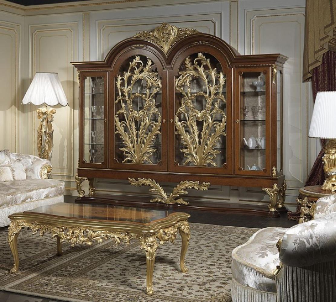 Casa Padrino Luxus Barock Vitrine Braun / Gold 308 x 50 x H. 242 cm - Edler Massivholz Vitrinenschrank mit 4 Türen - Hotel Restaurant Schloss Möbel - Luxus Qualität - Made in Italy Bild 1