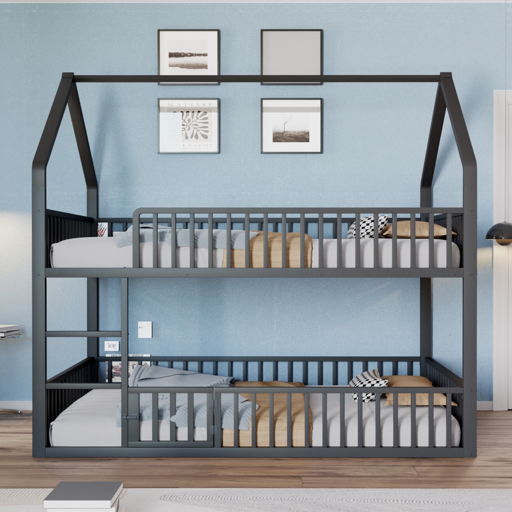 Bett 140x200 cm in Hausform aus Metall mit Tür und Sicherheitsgeländern – kindgerechtes Etagenbett Bild 1