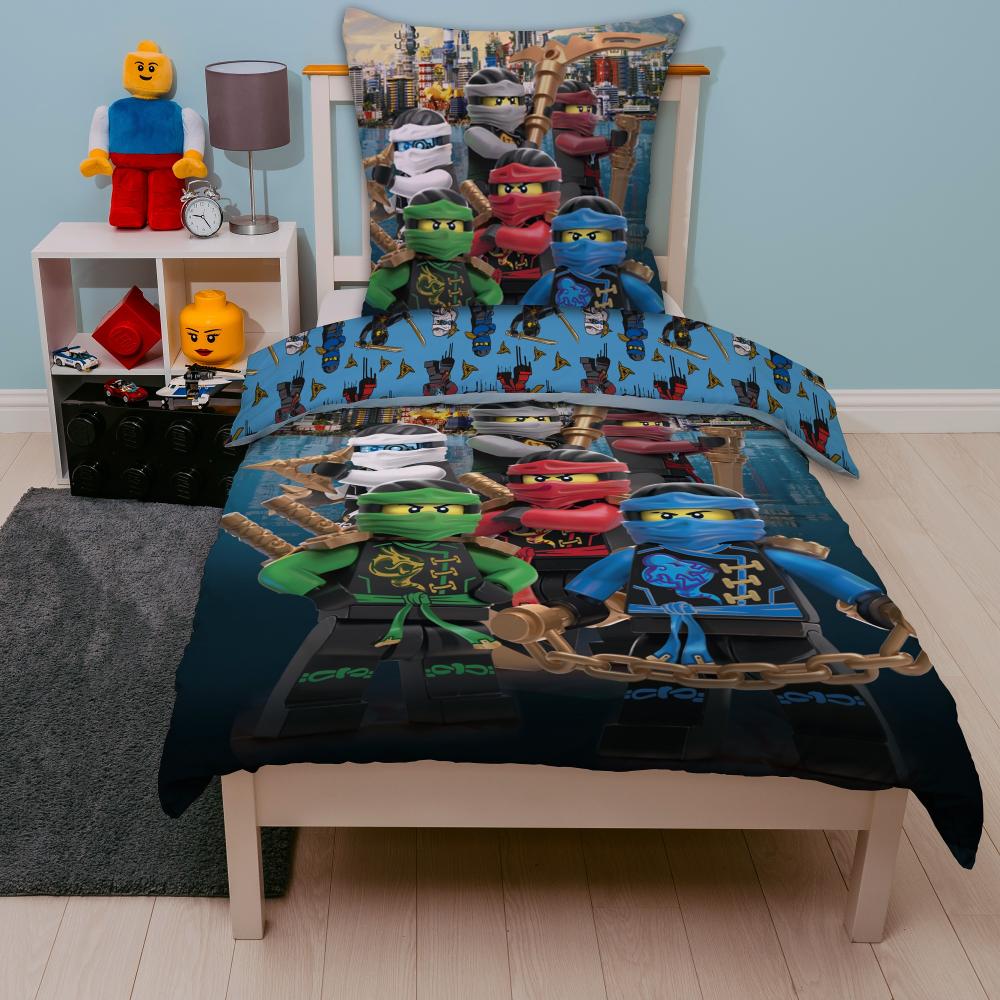 Lego Ninjago Bettwäsche Set für Jungen Kinderbettwäsche 135x200 80x80 cm aus 100% Baumwolle mit Motiv Assemble Bild 1