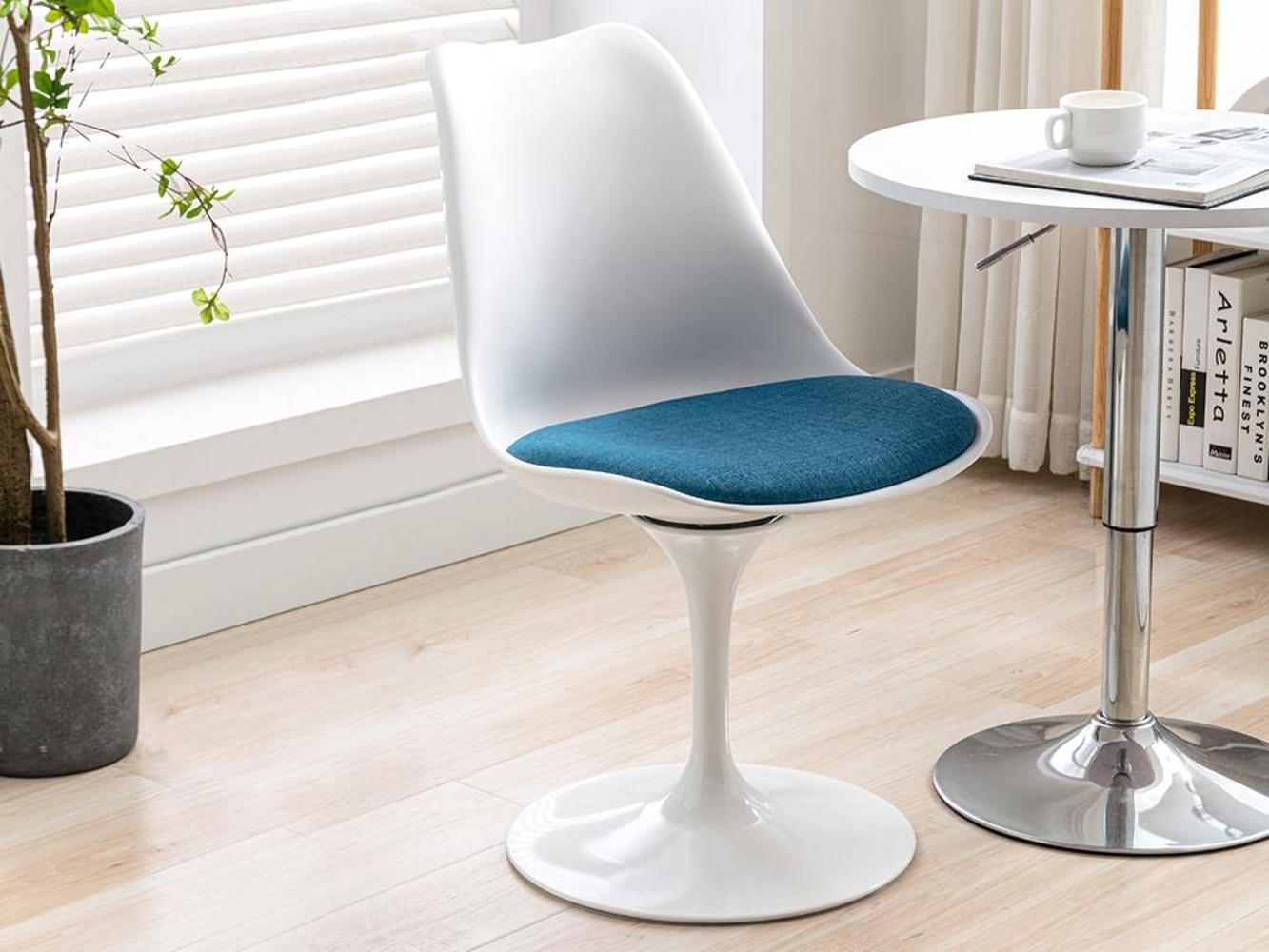 Vente-unique - Stuhl - Polypropylen & Metall - Blau und Weiß - XAFY Bild 1