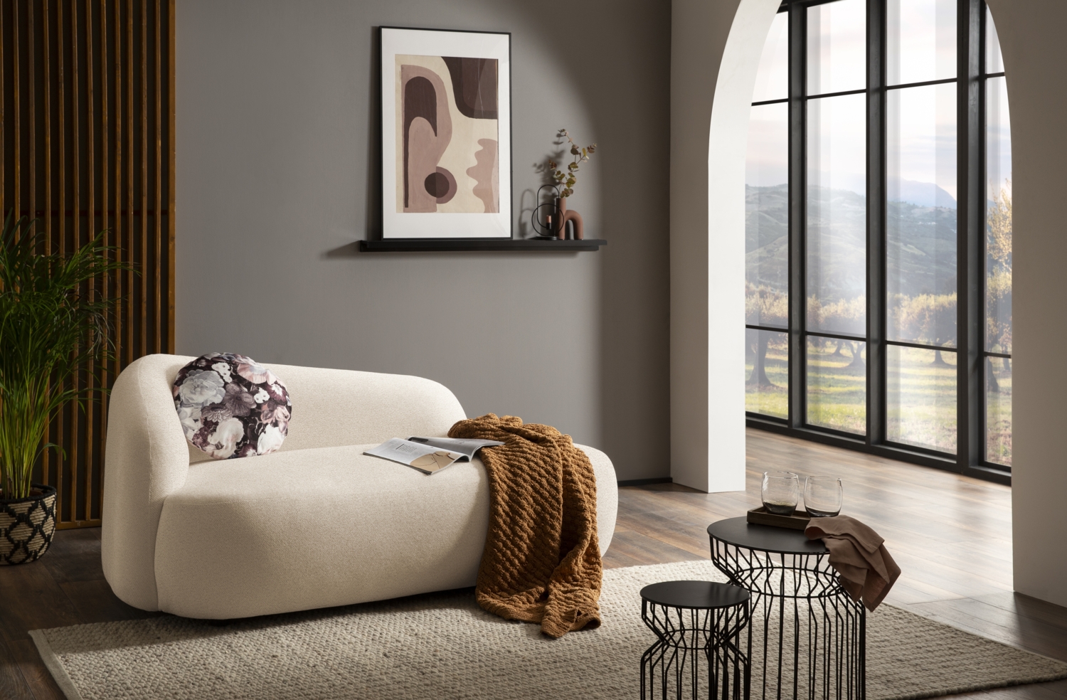 DOMO. collection Recamiere 700013, Liege mit Zierkissen, oval, Füße mit Filzgleitern, Chaiselongue, Sofa, Polstergarnitur, 183 x 105 x 75 (BxTxH), beige Bild 1