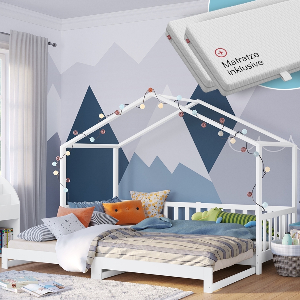 Bellabino 'Bia' Hausbett 90x200 cm/180x200 cm mit 2x 90x200 cm Matratze, weiß, Kiefer Massivholz, Bodenbett in Hausoptik, ausziehbares Kinderbett mit Lattenrost Bild 1