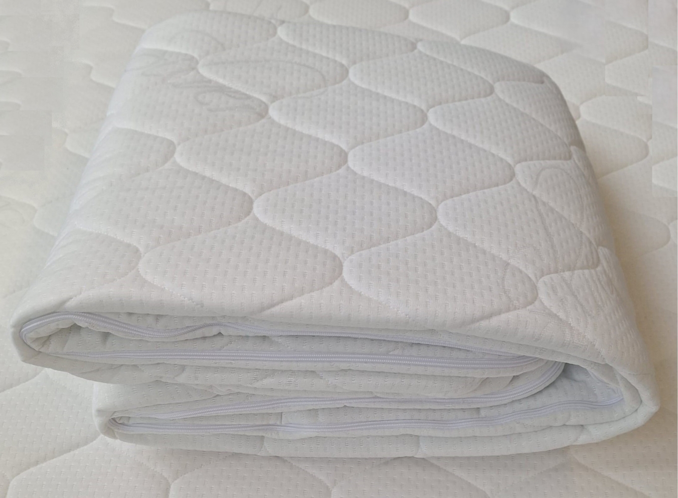 Bazyl Matratzenbezug mit Reißverschluss, versteppt, 140x200 cm, 7,0 cm Bild 1