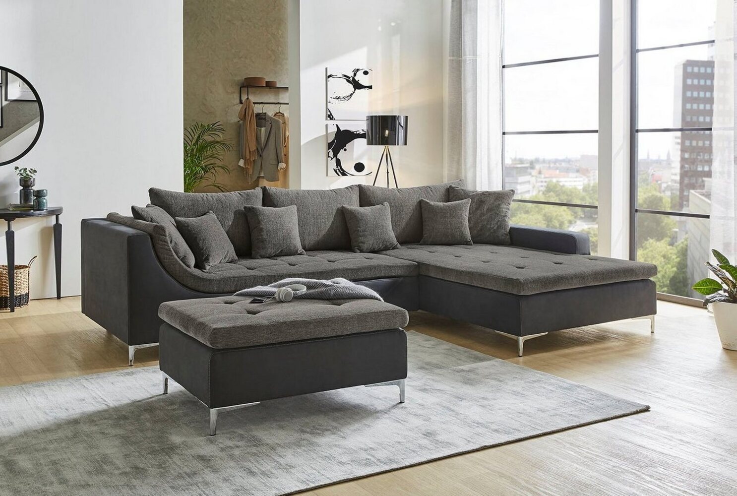 Jockenhöfer Gruppe Ecksofa Monte Carlo L-Form mit komfortabler Wellenfederung, Ottomane rechts oder links montierbar, inkl. 9 Kissen Bild 1